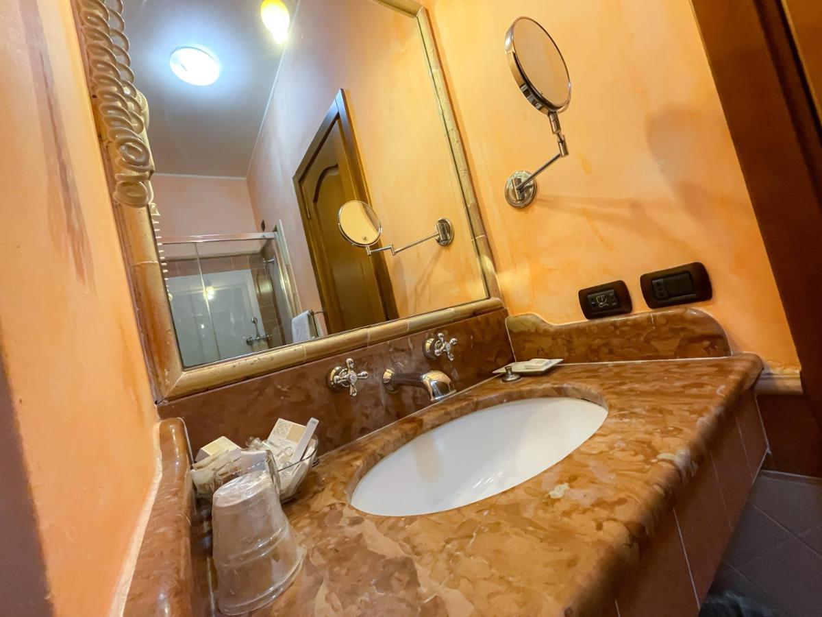 Hotel Antica Filanda Capri Leone Esterno foto