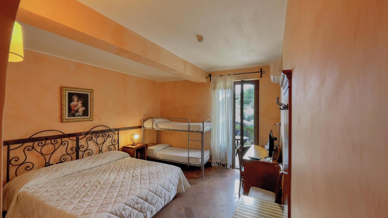 Hotel Antica Filanda Capri Leone Esterno foto