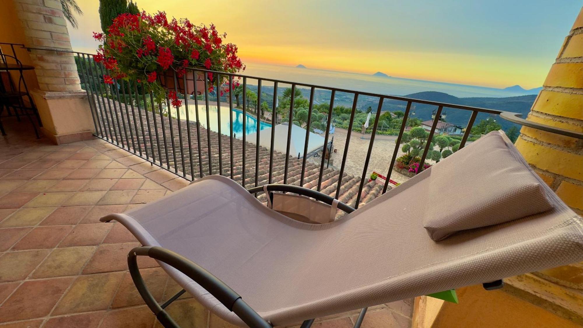 Hotel Antica Filanda Capri Leone Esterno foto
